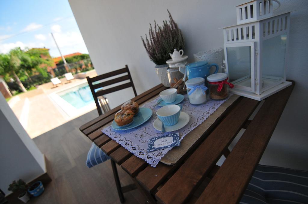 B&B La Gatta Sul Tetto Borgo san Donato  Exterior photo